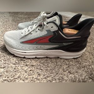 Altra Torin 6. Size 11